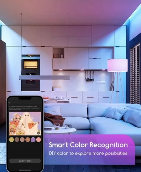 Cocina y salón alumbrados con luz tenue con la bombilla inteligente Aigostar controlada por un smartphone