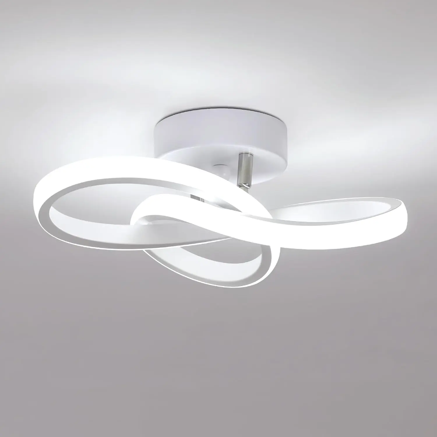 Lámpara de techo moderna Comely en forma de flor con curvas orgánicas